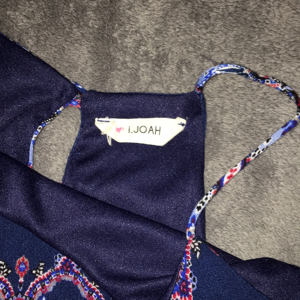 Tank top - Picture 3 of 3